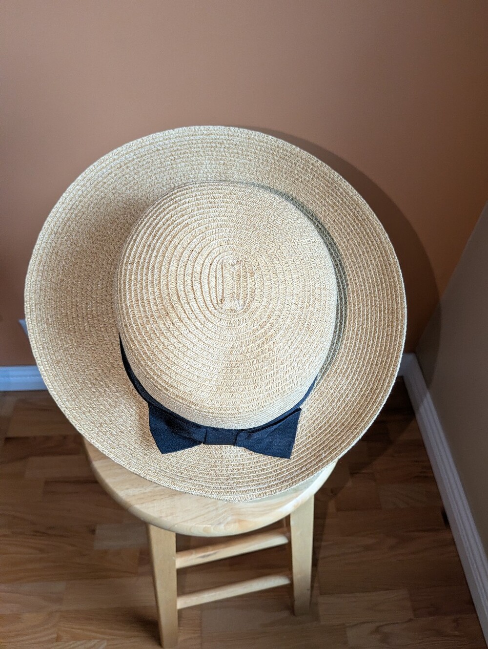 NEW 9W Nine West Women's Straw Boater Hat with Black Bow - Classic Sun Hat